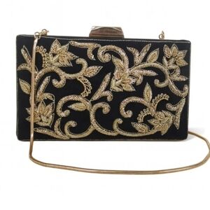 Praccessorii Embroidered Clutch Metal Frame Black & Gold